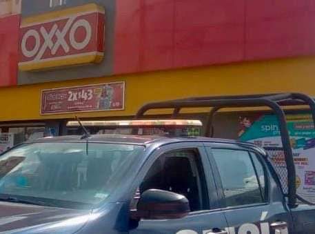 Atracaron OXXO   en Atlacomulco